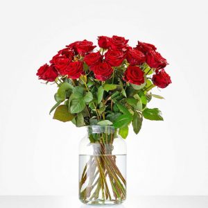 Pure Liefde - Valentijnsdag - boeket rode rozen