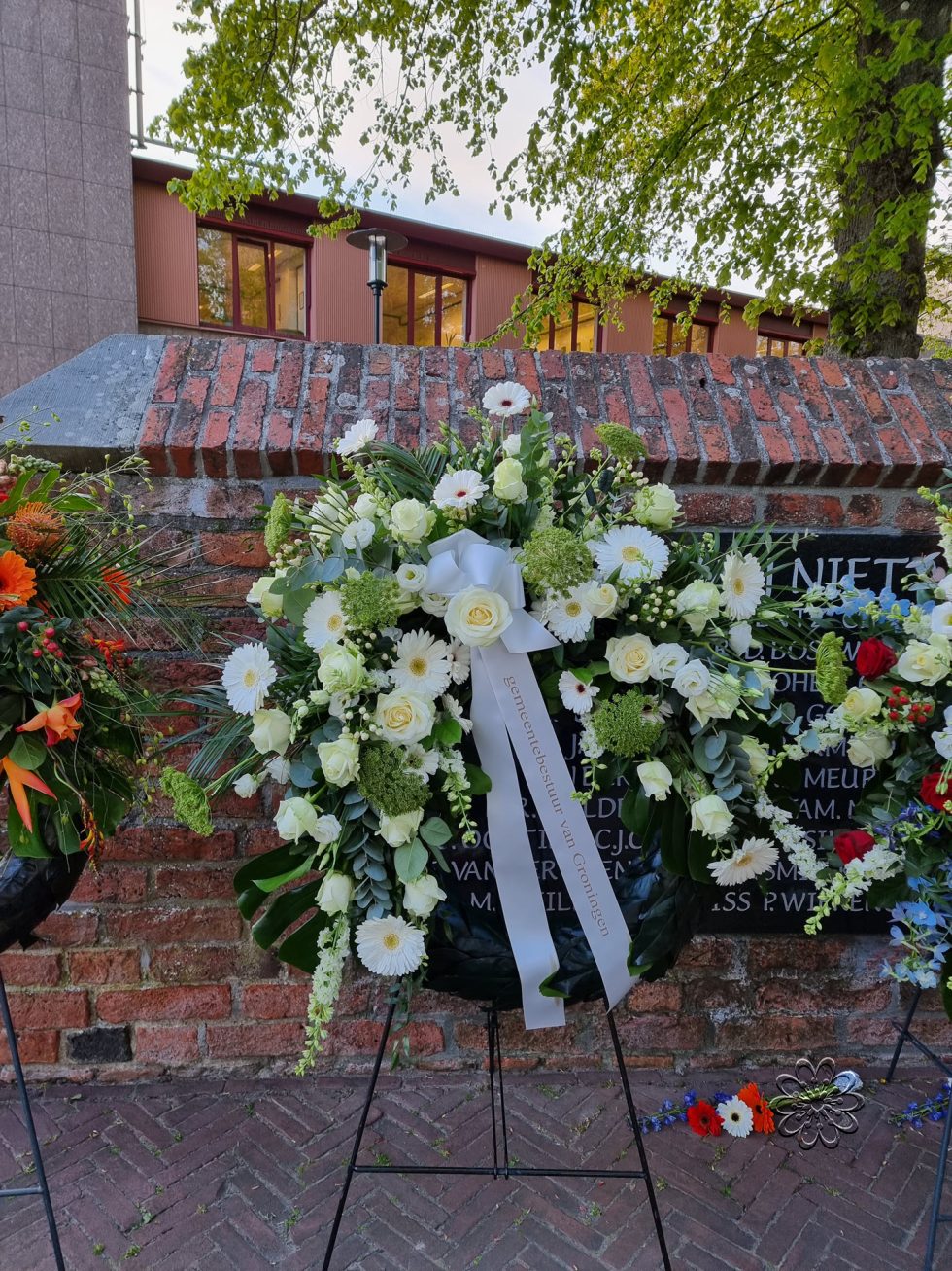 Nationale dodenherdenking gemeente Groningen te Haren. Organisatie 4 mei comité Haren.