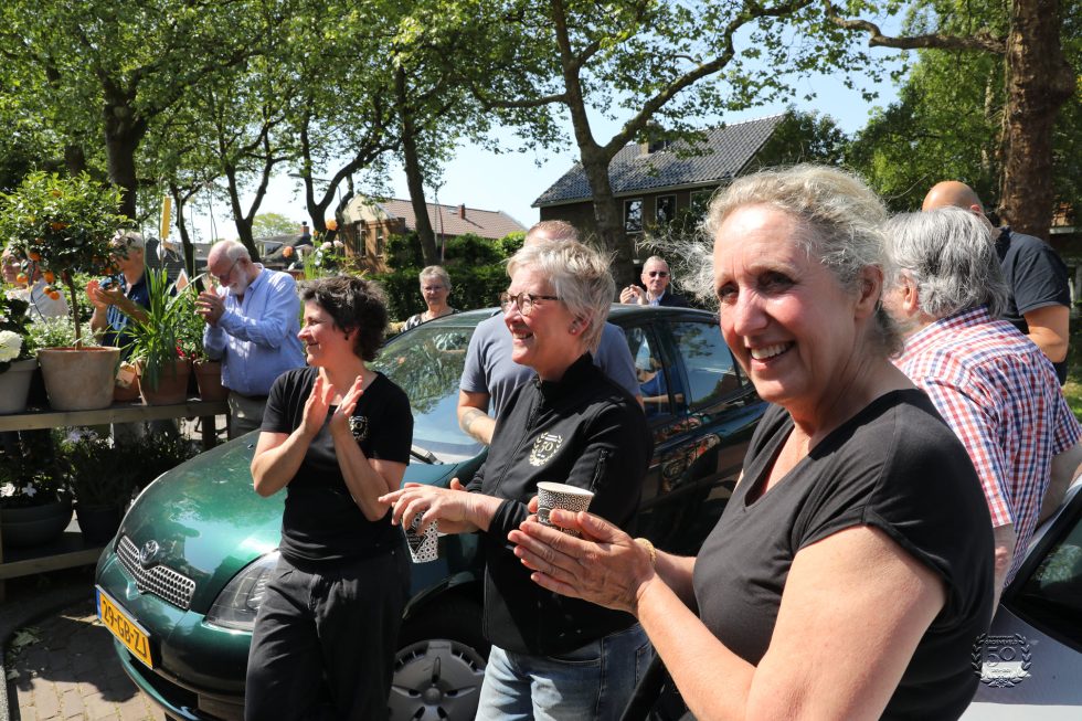 Bloemsierkunst Groeneveld viert 50 jarige - gouden jubileum