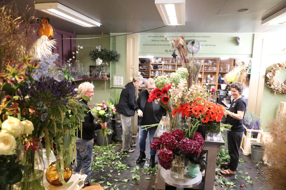 Bloemsierkunst Groeneveld viert 50 jarige - gouden jubileum