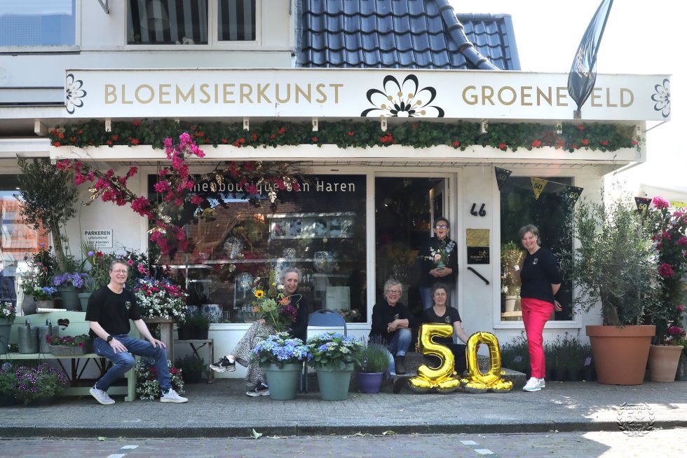 Bloemsierkunst Groeneveld viert 50 jarige - gouden jubileum