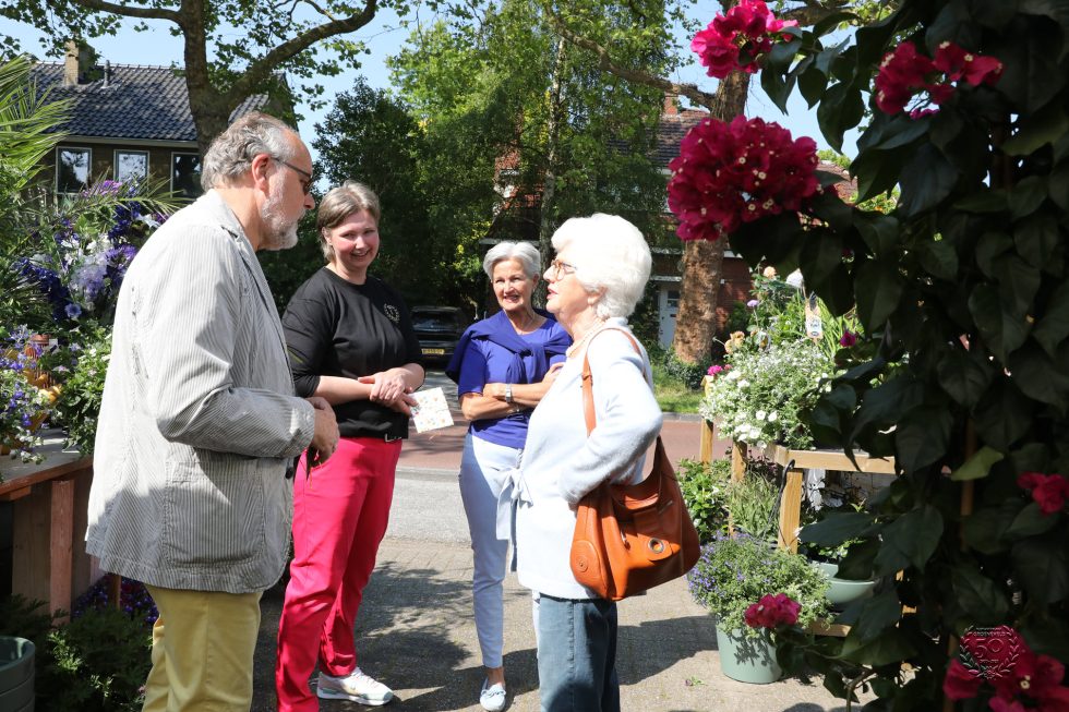 Bloemsierkunst Groeneveld viert 50 jarige - gouden jubileum