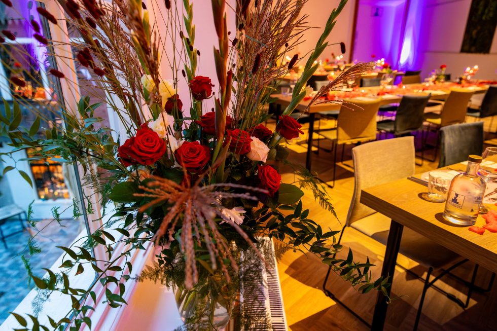 Bloemsierkunst Groeneveld - bruiloft Celine en Matthias - Foto Lobke Vale