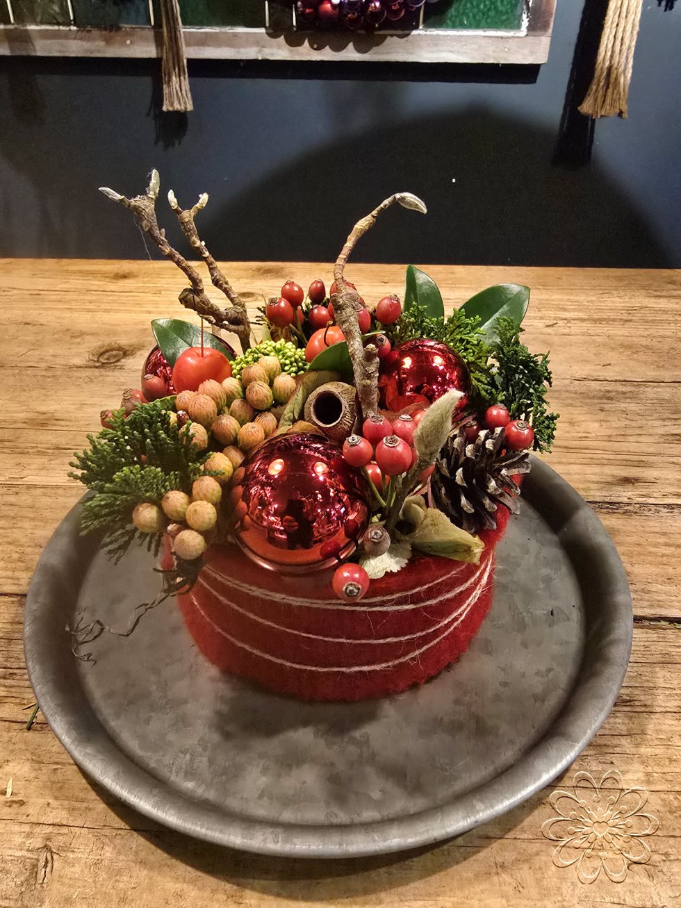 Bloemsierkunst Groeneveld - kerst - kerstkrans - kerststuk